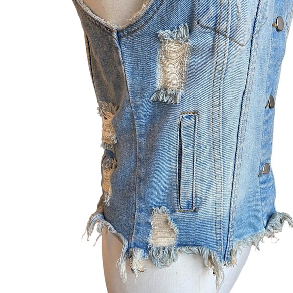 Unif Distressed Shredded Grunge Fringe Denim Festival Rodeo Vest Plaid Patches-S - Picture 9 of 16